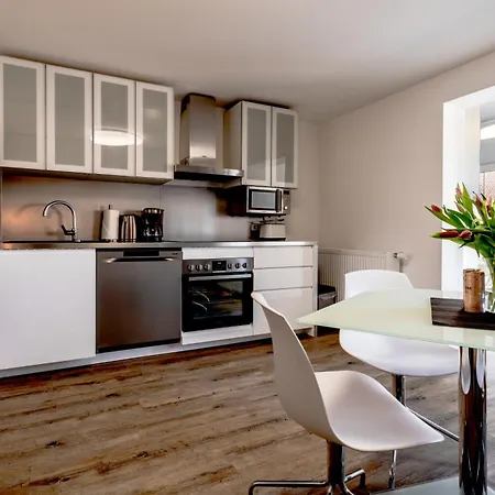 Abendmond * Zinnowitz